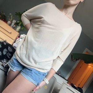 Bella D Top